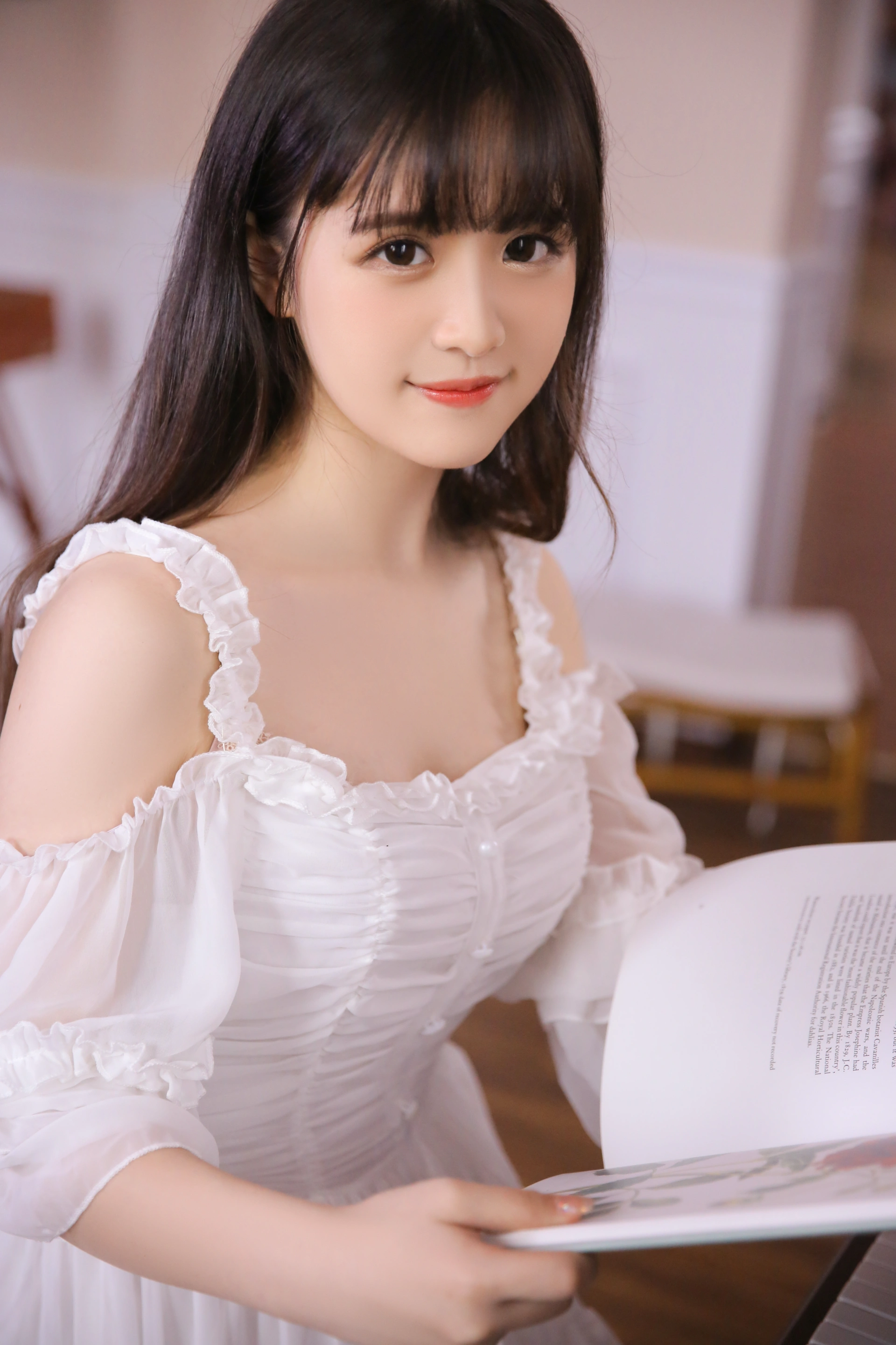 [YALAYI雅拉伊]2022.05.05 NO.928 尽情可爱 1